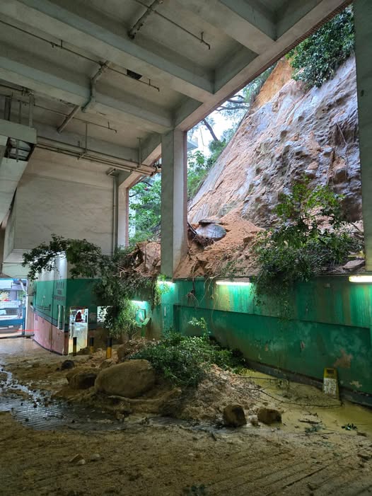 土力工程處共接獲20宗山泥傾瀉報告。土力工程處fb圖片 土力工程處共接獲20宗山泥傾瀉報告。土力工程處fb圖片