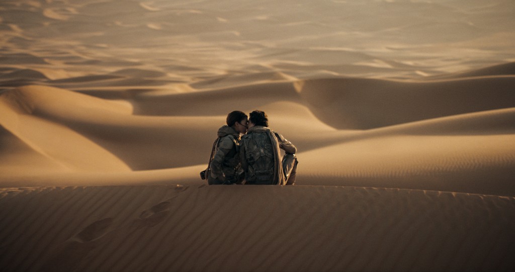 如此沙丘，既危機四伏，也浪漫動人。