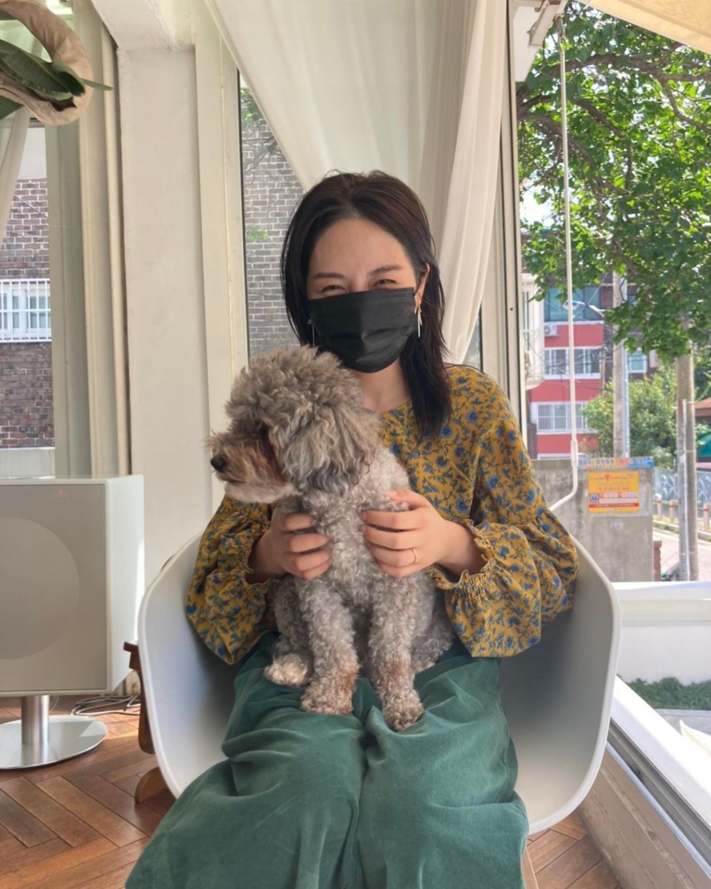 可能有拖拍的關係,珉娥似乎過得好幸福。