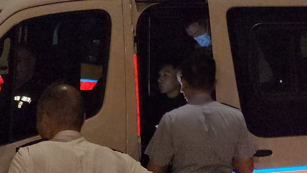 男乘客未有受傷。黎志偉攝 男乘客未有受傷。黎志偉攝