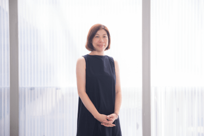 HKDI「時裝及形象設計學系」 數碼時裝品牌策劃及採購高級文憑課程主任王曉茵(Tammy)。 HKDI「時裝及形象設計學系」 數碼時裝品牌策劃及採購高級文憑課程主任王曉茵(Tammy)。