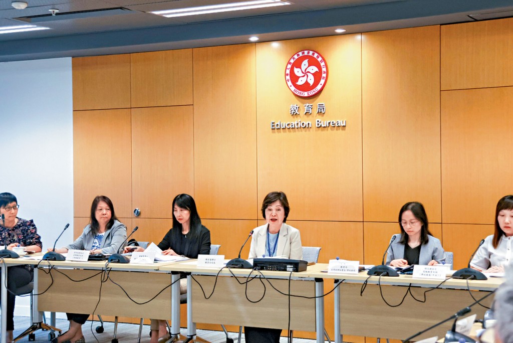 教育局昨日與學界代表召開特別會議，針對「人才計劃」受養人來港升學的需求，了解學校收取插班生的情況。