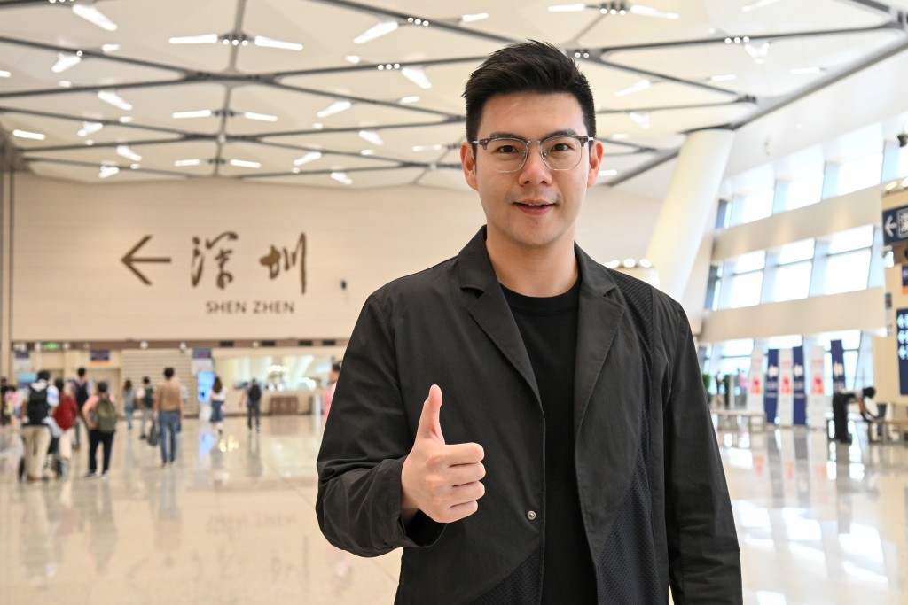 譚鎮國。 譚鎮國。