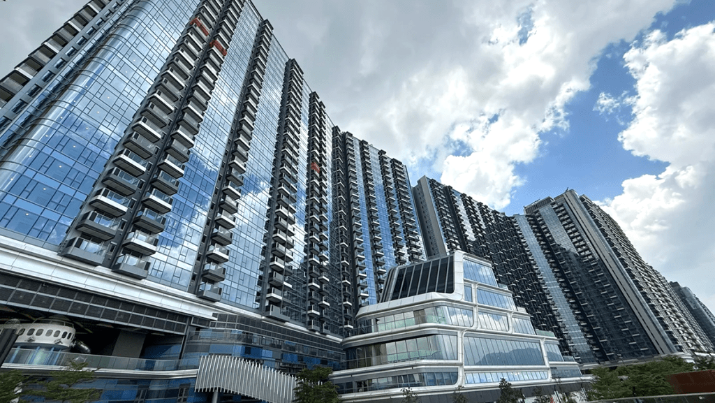 啟德現樓維港．灣畔開價 全數享維港海景 每呎2.96萬 高於同區新盤