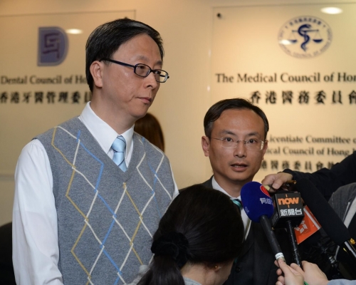 陳沛然(右)認為醫委會已努力回應公眾的訴求。
