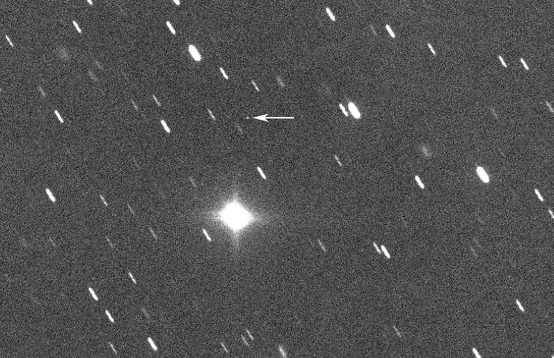 2023 BU小行星 (箭咀示)1月24日的軌道。網上圖片