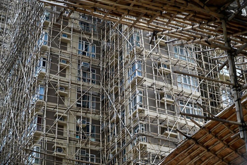 大型維修工程建議引入出席及親自投票門檻分級制，金額愈高所需業主出席及親自投票的門檻相應提高。資料圖片