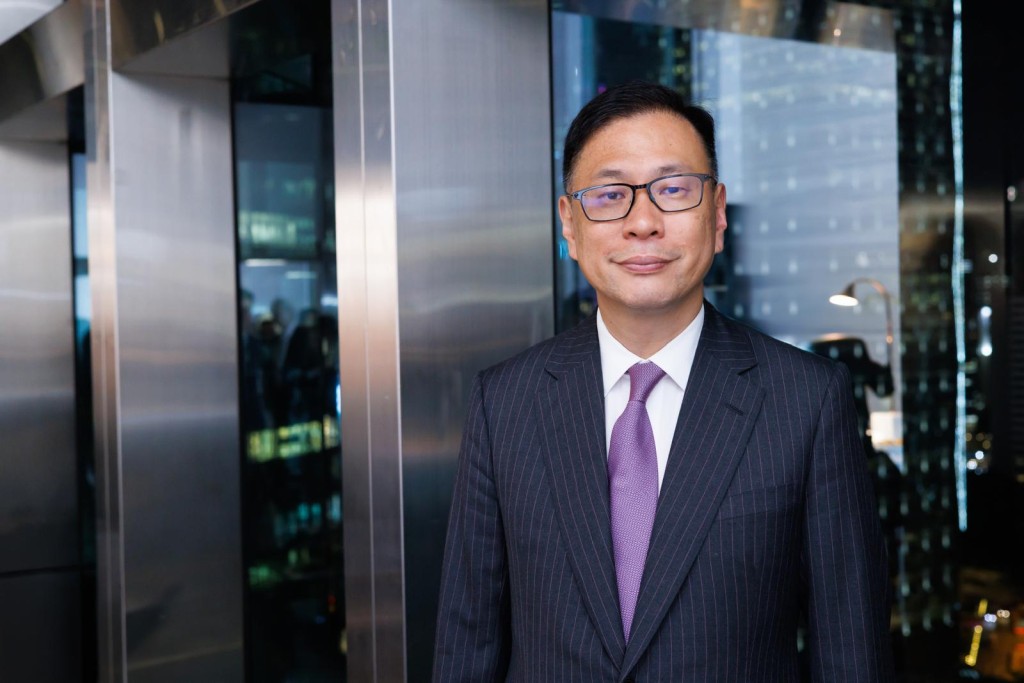 杜淦堃曾於2020年至2023年擔任港仲程序委員會委員，並於2024年被任命為港仲理事會及委任委員會委員。