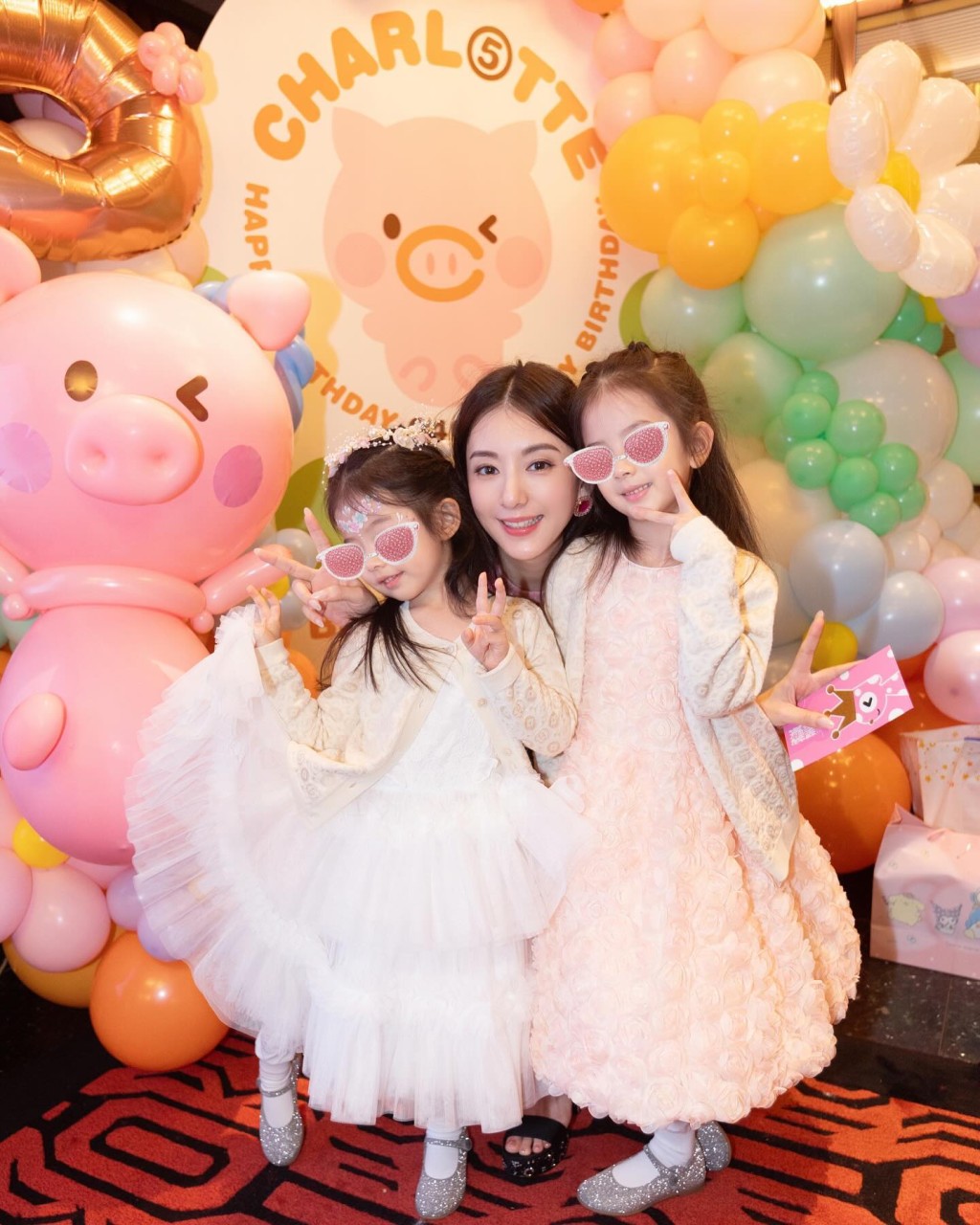 方媛對女兒好保護，從未正式公開全貌。