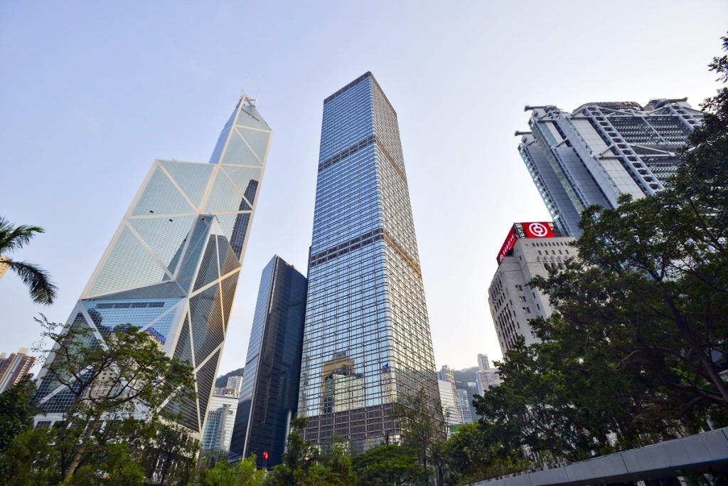 劉兆佳指香港作為一個國際金融中心，可以彌補內地的不足，抵消西方對中國所施加的制裁的影響。資料圖片