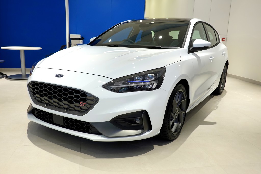  ■港版Focus ST包括6速棍波及圖中7速自動波兩款，售價分別為$389,990起及$419,990起。 