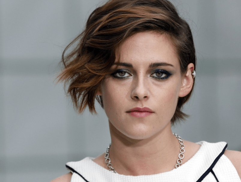 荷里活最出名的RBF女星要數Kristen Stewart
