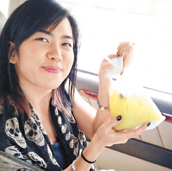 黎明女友阿Wing一直對女兒照顧有加。