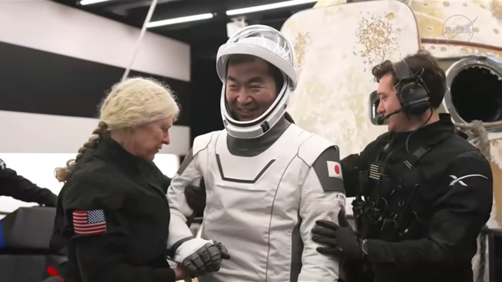 日本太空人油井龜美也。 美聯社