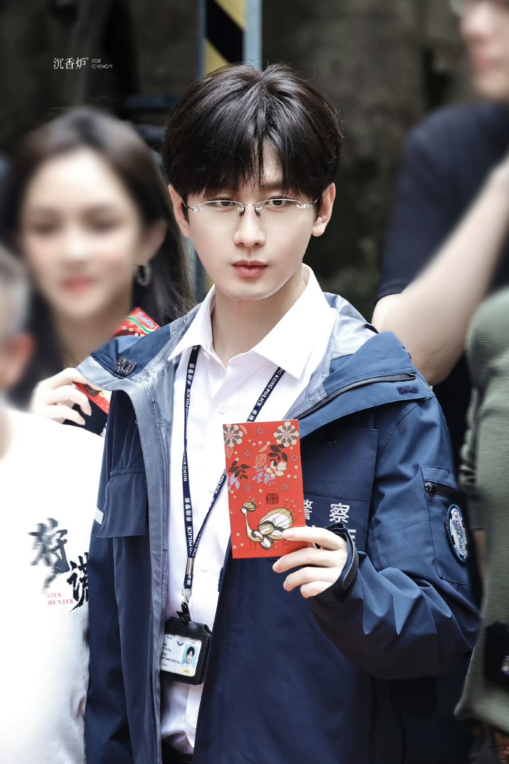 成毅自5月中,便推掉所有公開活動,來港籌拍新劇。 成毅自5月中,便推掉所有公開活動,來港籌拍新劇。