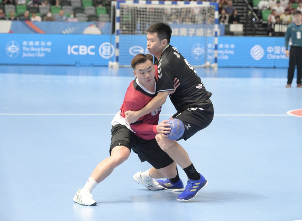 男子手球銅牌賽，港隊不敵北京隊。何君健攝