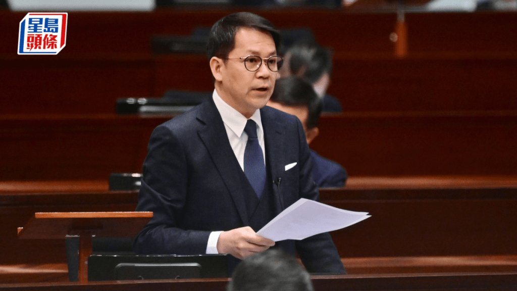 陳克勤指《2024年社會工作者註冊(修訂)條例草案》目的是完善註冊局管治以及維持社工專業公信力，形容有關修訂是一個「撥亂反正」的做法。資料圖片