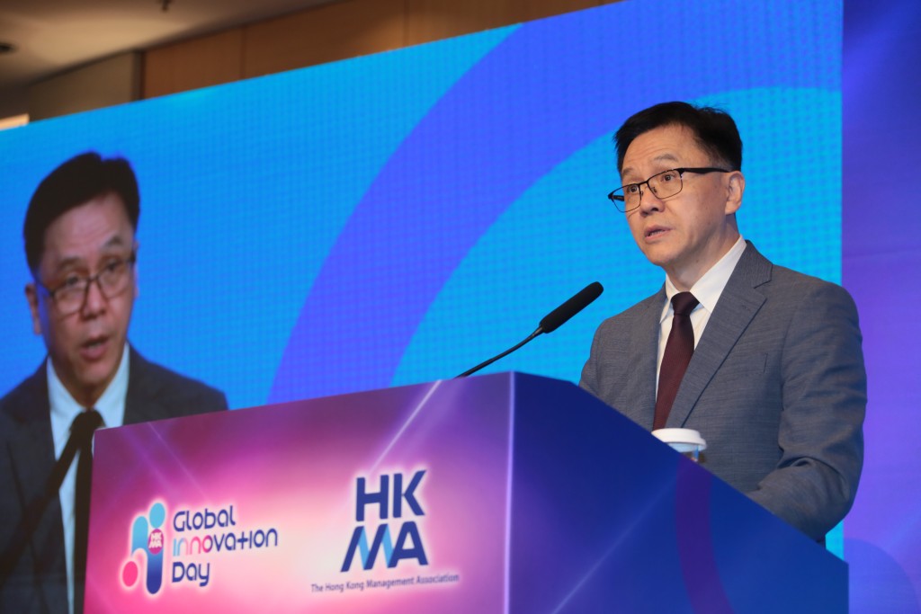 創新科技及工業局局長孫東向所有得獎者和入圍企業致以祝賀，並讚揚其成就證明了香港人才與企業胸懷壯志、務實創新的精神。