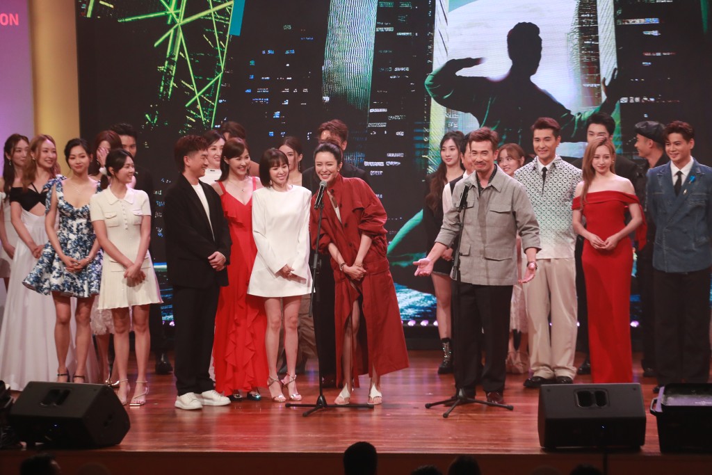 陳豪、張曦雯、劉佩玥等主演的《俠醫》。