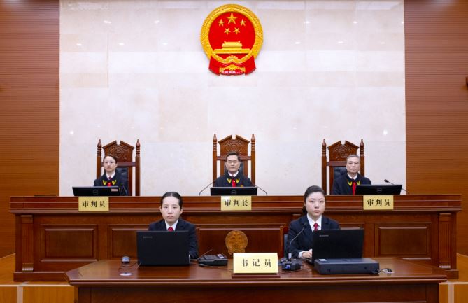 江蘇法院審理蔡鄂生涉貪案。