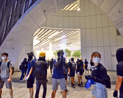 10月1日至24日期間,共有19場於西九文化區內舉行的表演活動改期或取消。資料圖片