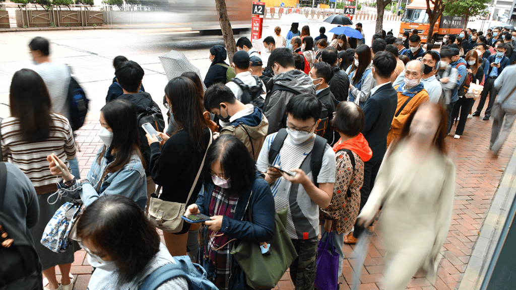 多年來社會不時討論,隨人口老化應否輸入外勞,勞資雙方多次為此「駁火」。資料圖片