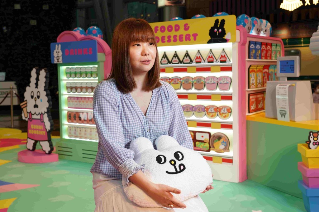 2019年创作了BUNNI KONBINY兔子便利商店，品牌更受到中、韩、台等地的商户青睐。