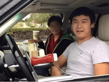 孫鵬因家境優渥被綁架犯選定為目標。奇事簿 孫鵬因家境優渥被綁架犯選定為目標。奇事簿