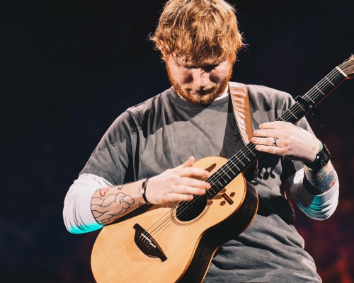 Ed Sheeran去年完成最吸金的巡唱後，身家達19億港元。