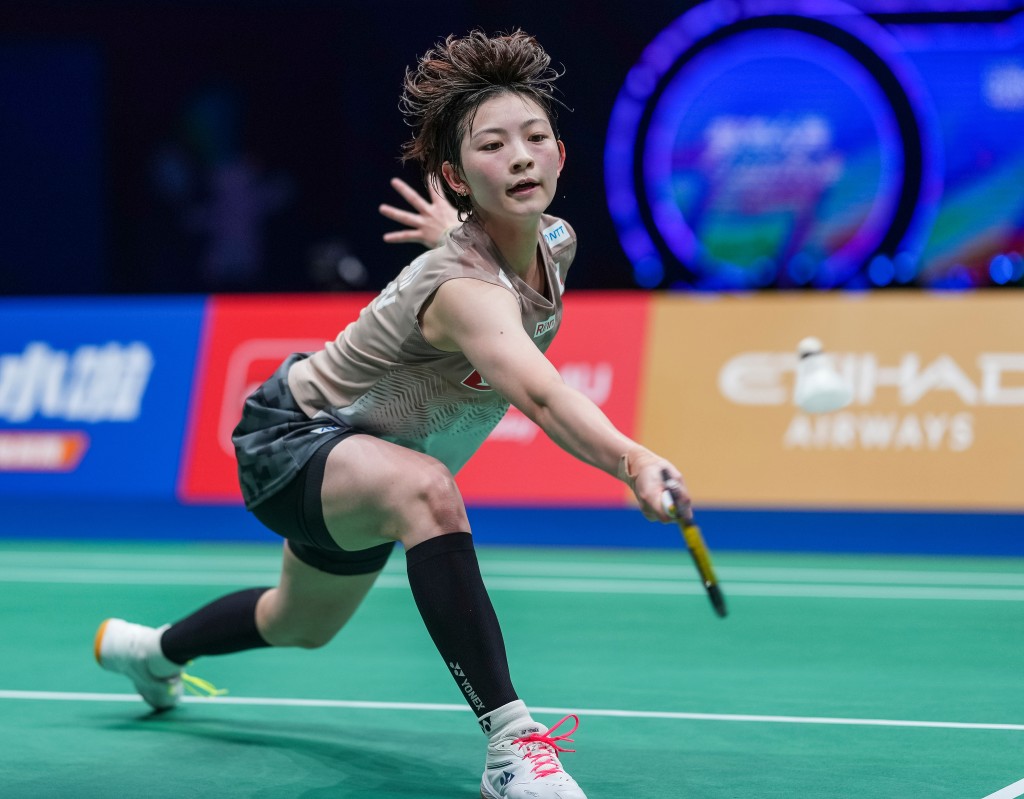 安洗瑩對日本的宮崎友花未遇太挑戰以直落2:0強勢奪冠，成為首位中國大師賽三連冠的球手。新華社