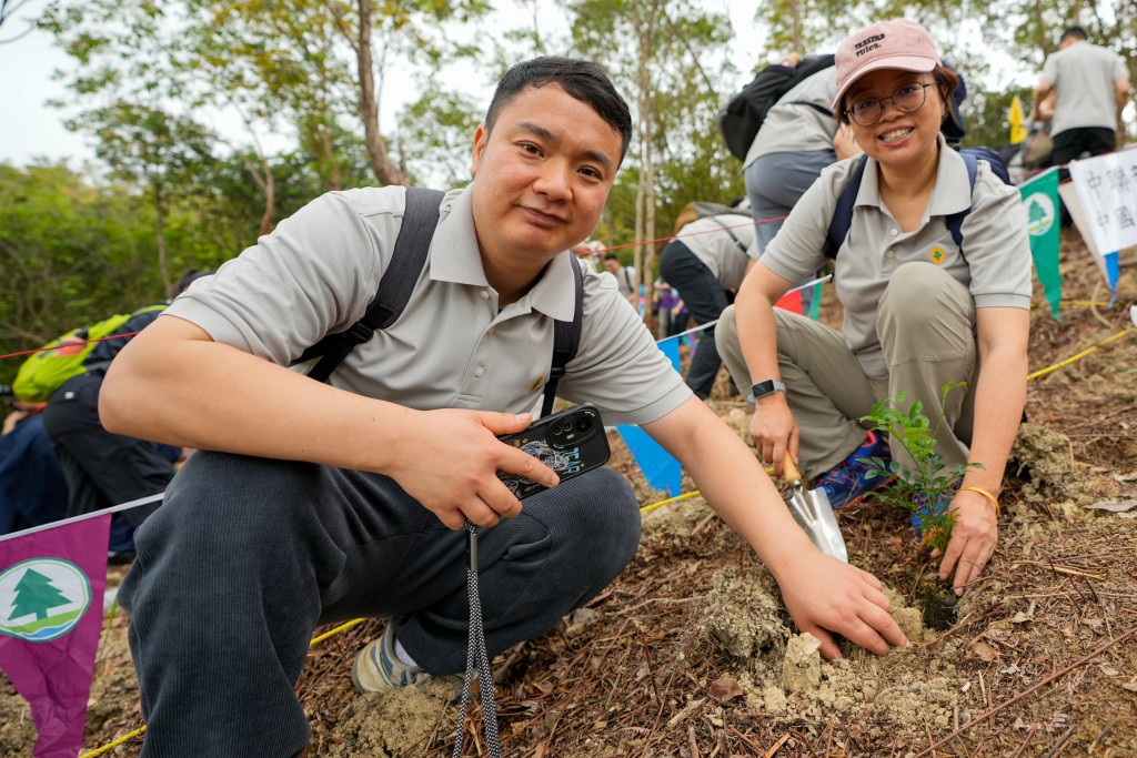 你也可以加入明年植樹日，或從陽台盆栽開始支持本土植物。