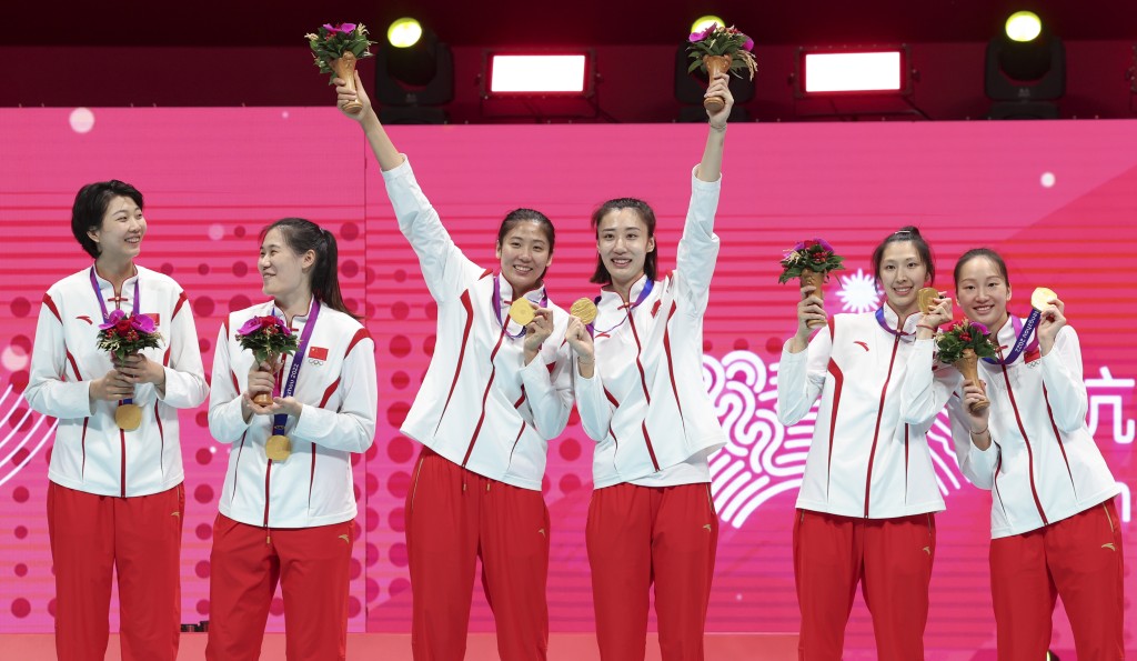 排球——女子組金牌賽：中國隊奪冠。新華社