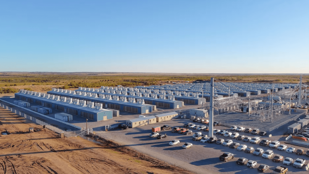 兼具Bitcoin英偉達概念的「AI基建股」|藍血工廠