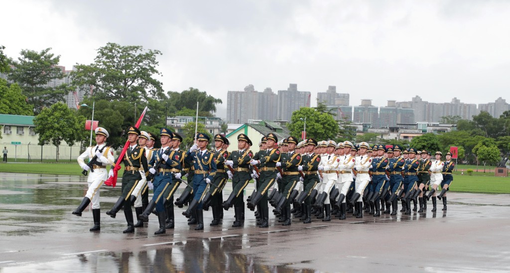 第十屆香港大學生軍事生活體驗營舉行結業典禮。政府新聞處