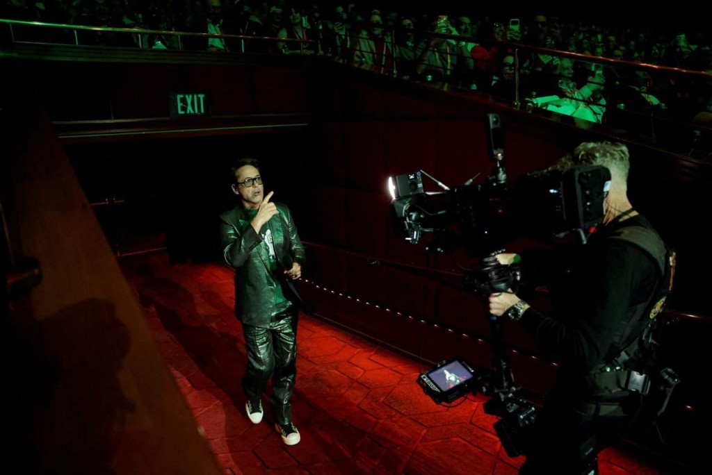 羅拔唐尼在《復仇者5》飾演末日博士。