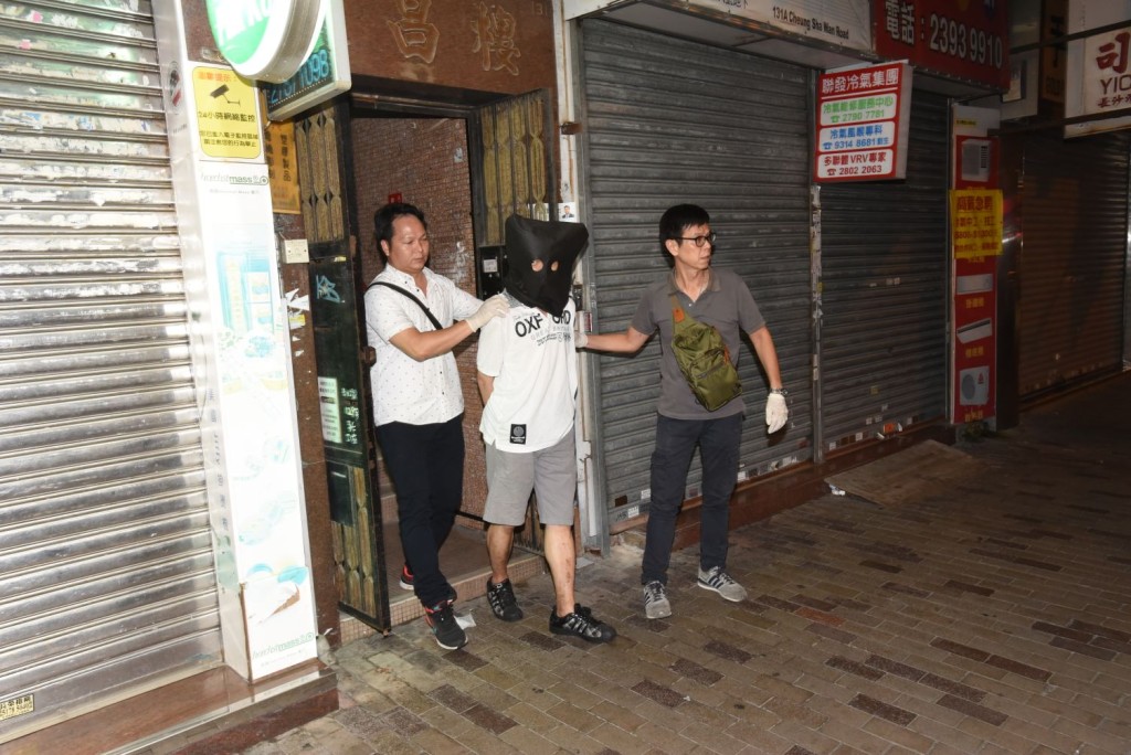警方拘捕一名無業漢。徐裕民攝