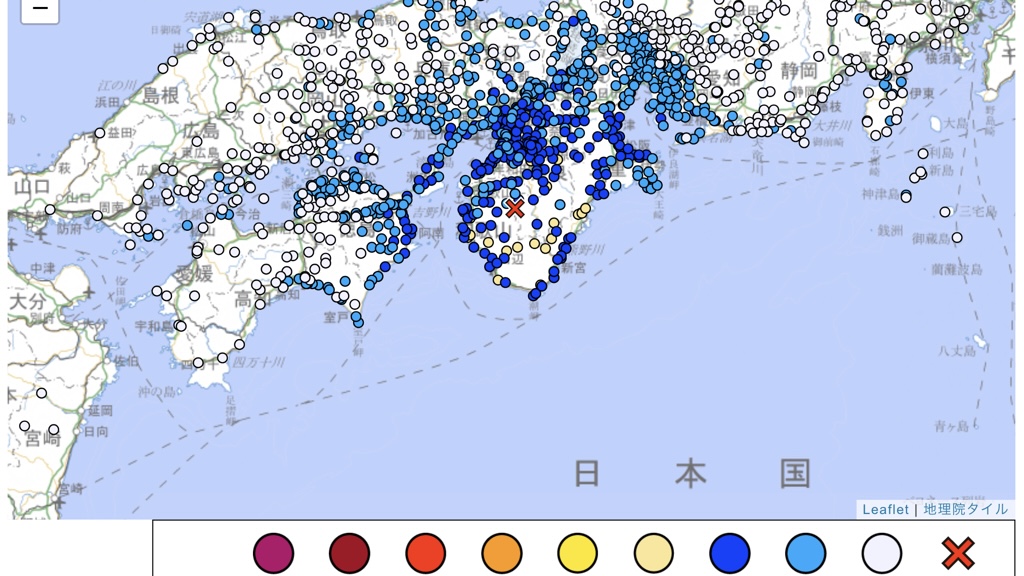 日本奈良5.7级地震 关西摇晃JR多线受影响