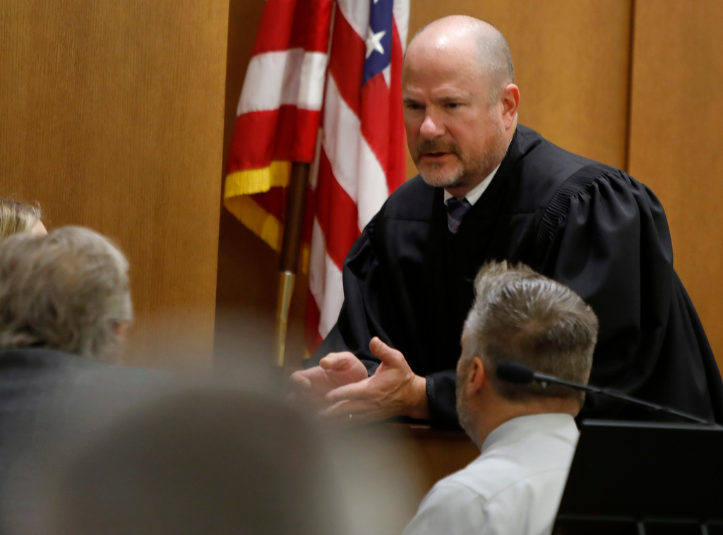 審理案件的法官霍夫曼(Matthew Hoffman)。美聯社 審理案件的法官霍夫曼(Matthew Hoffman)。美聯社