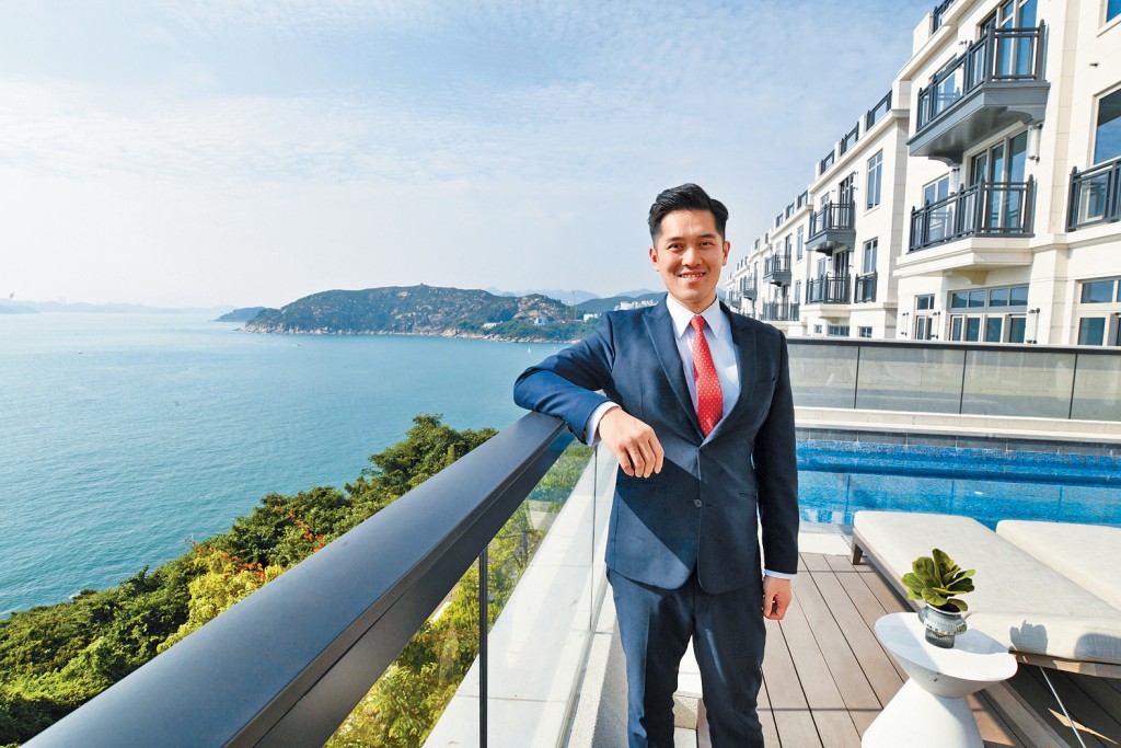 建灝鄭智荣表示,減息周期開始,預料將帶動入市意欲,推動豪宅成交。