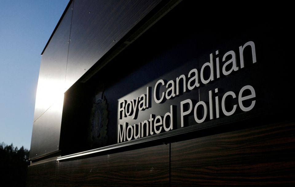 加拿大皇家骑警表示该男子涉嫌犯有与干预外国有关罪行。路透社