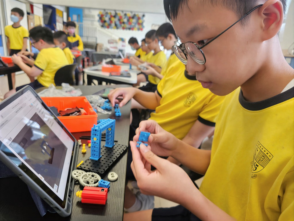 科创学习能培养学生的科学探究及创新解难能力。（图片来源：受访学校提供）