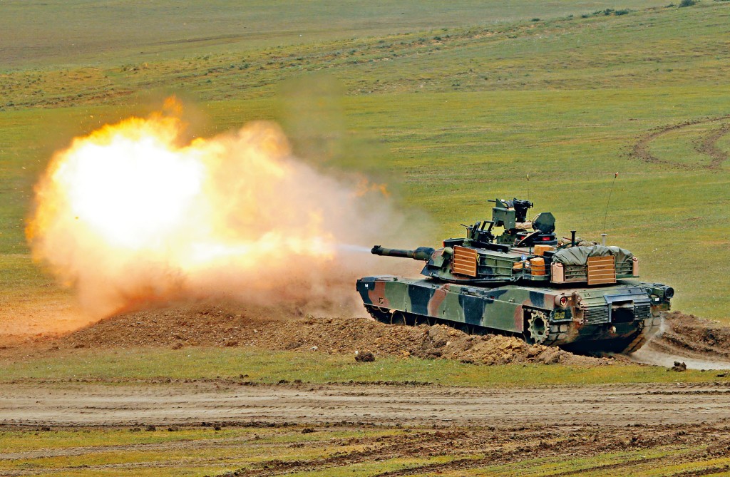 M1A2是美军现役先进主战坦克之一。