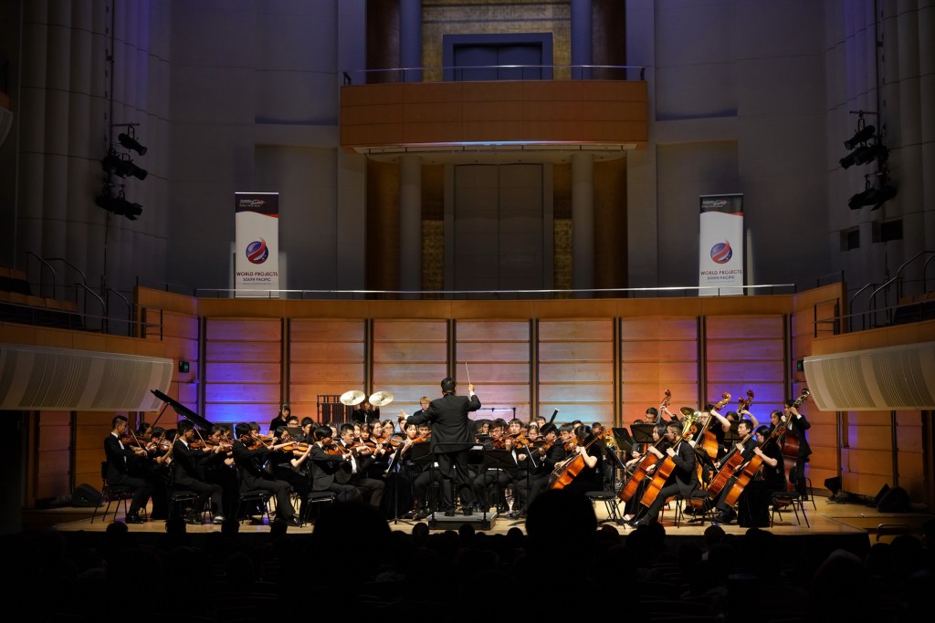香港青年交響樂團於澳洲舉行的「第30屆澳洲國際音樂節」表演。 政府圖片