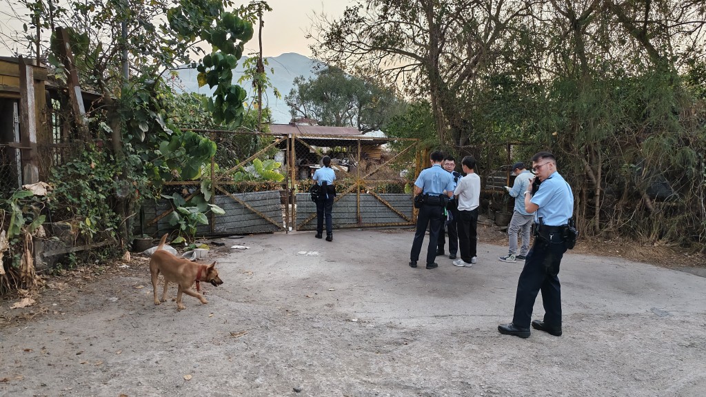 北區區議員劉鎮海傍晚報案，警方隨即派員到場調查事件。黃文威攝