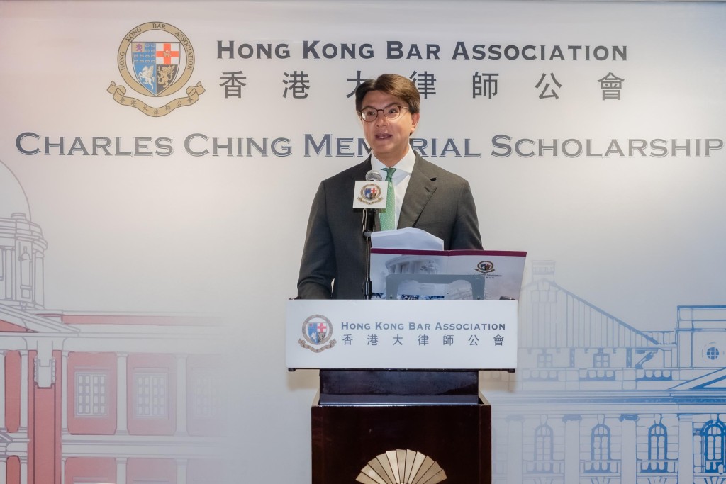 毛樂禮致詞時向已故的終審法院法官沈澄致敬。
