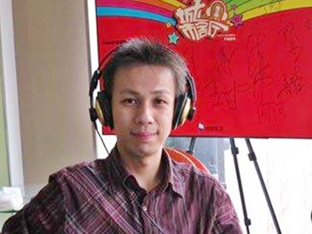 網名「辣筆小球」的內地前記者仇子明。網圖