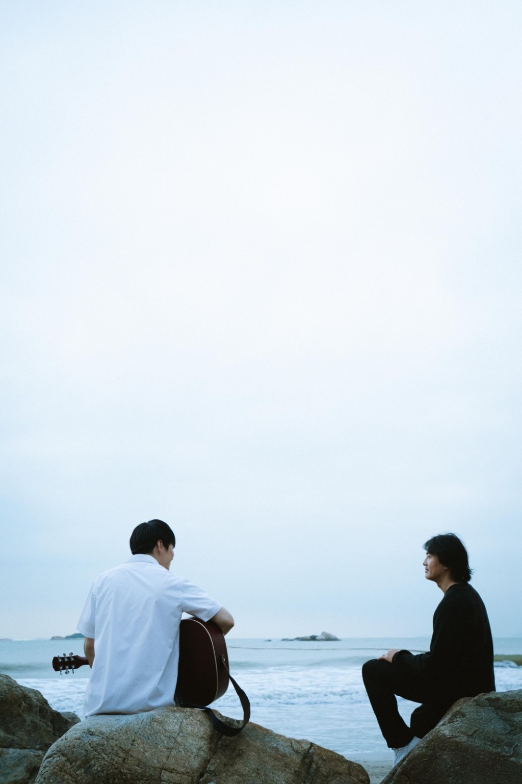 少年“苏升华”、成年“苏升华”相遇。 少年“苏升华”、成年“苏升华”相遇。