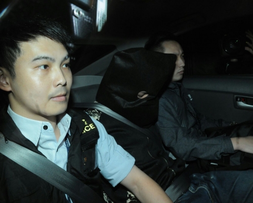 警方拘捕三名男子。李子平攝