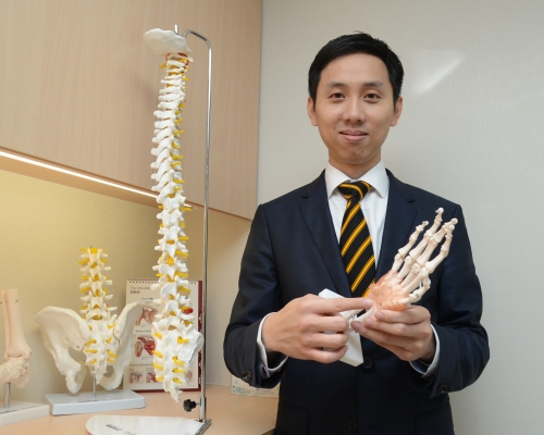 骨科醫生梁協榮被判停牌2個月。資料圖片