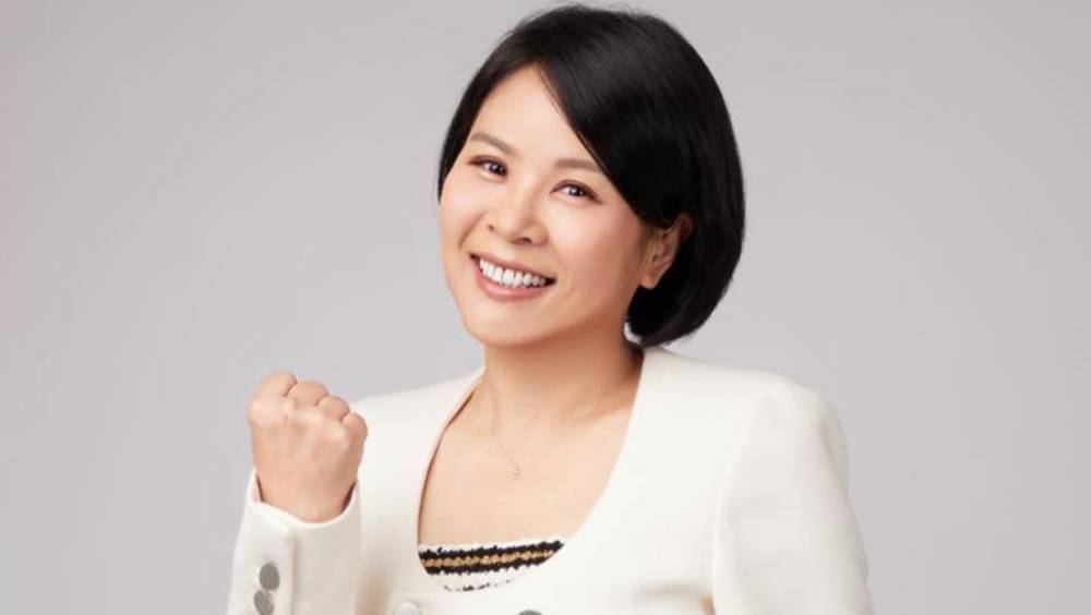 民眾黨「陸配」準立委李貞秀將於3日到立院宣誓就職。 FB